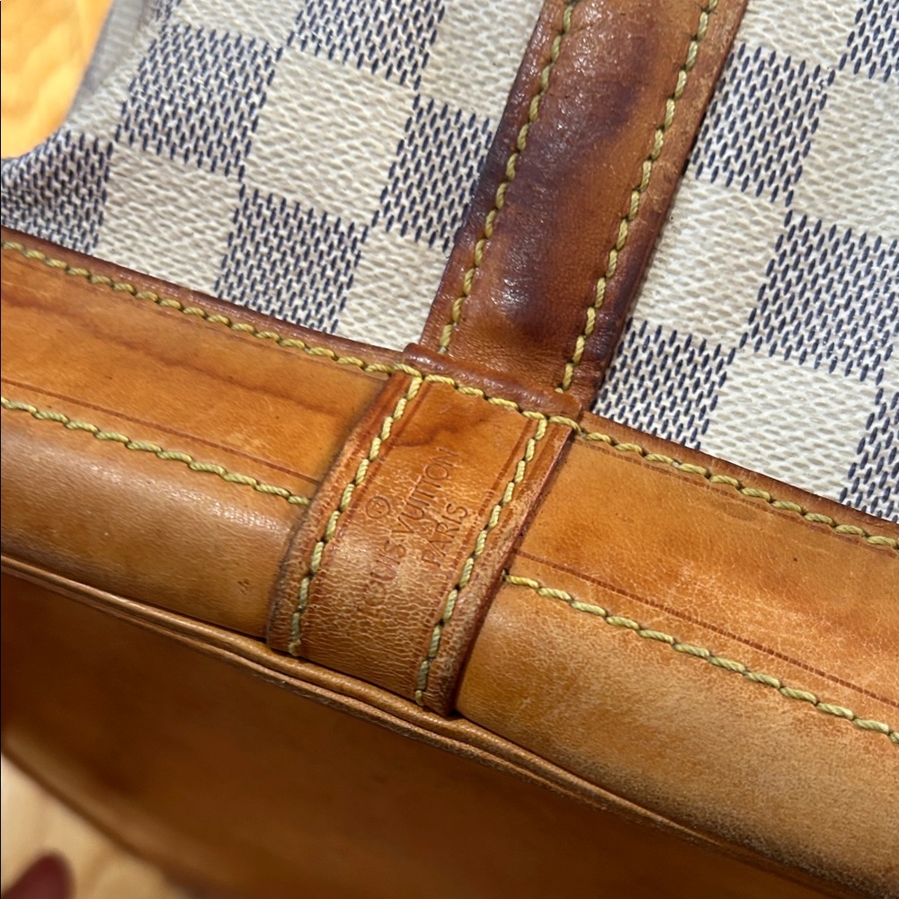 Louis Vuitton Damier Azur Noe Shoulder Bag - Picture 5 of 6
